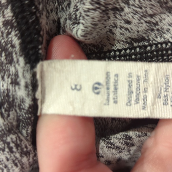 Lululemon Wunder Under Crop (Hi-Rise)Luon Spray Jacquard White Black - Picture 5 of 7